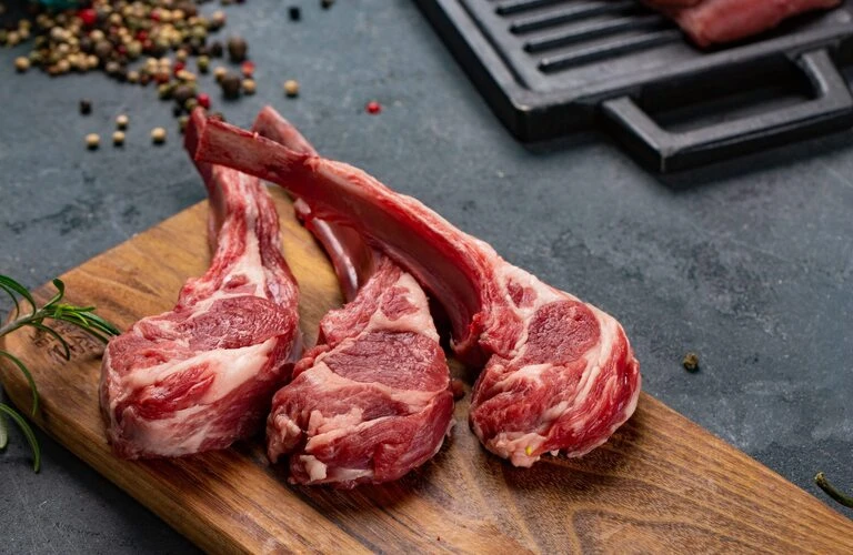 ギフトとして高評価 | ラム肉の通販なら有限会社久本精肉店