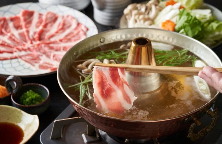 しゃぶしゃぶの魅力 | ラム肉の通販なら有限会社久本精肉店