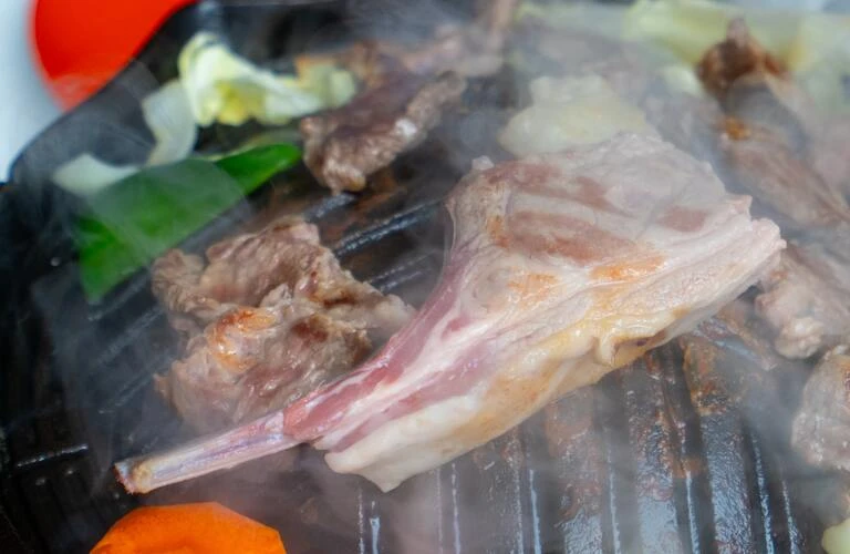 盛り合わせもご提案 | ラム肉の通販なら有限会社久本精肉店